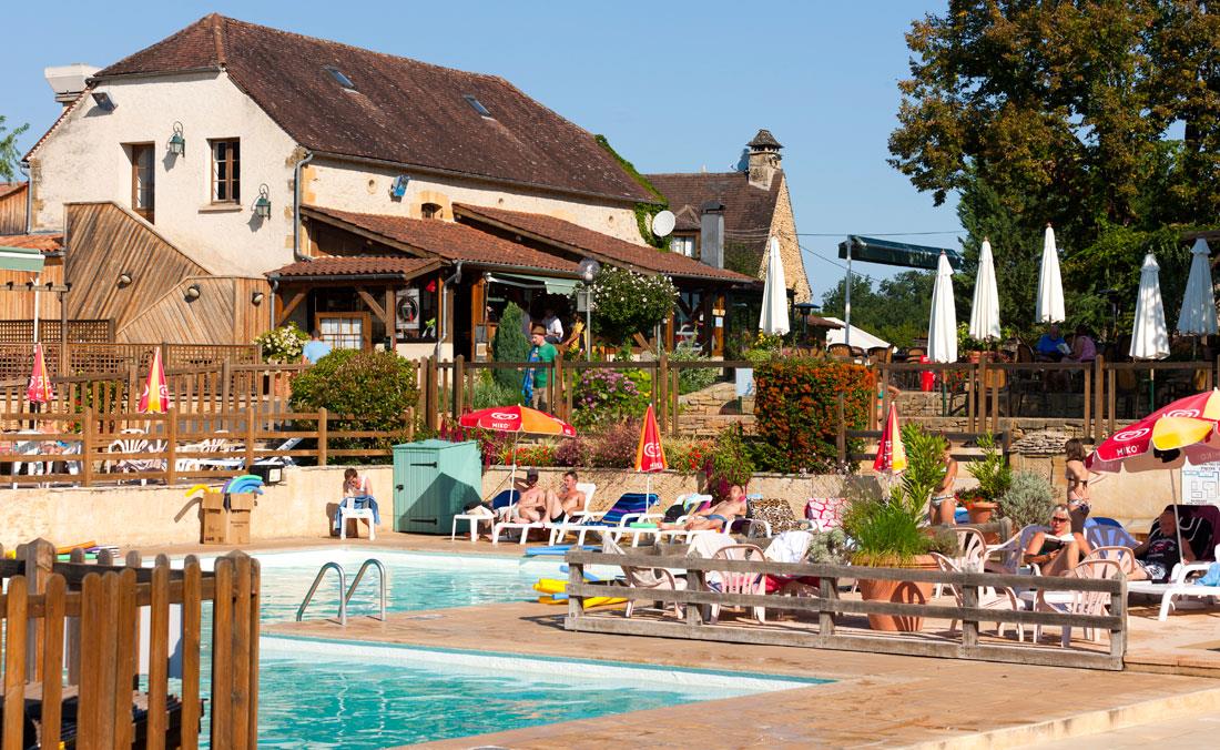 Services Camping Les Grottes De Roffy - Sainte Nathalene Services Camping Les Grottes De Roffy - Sainte Nathalene