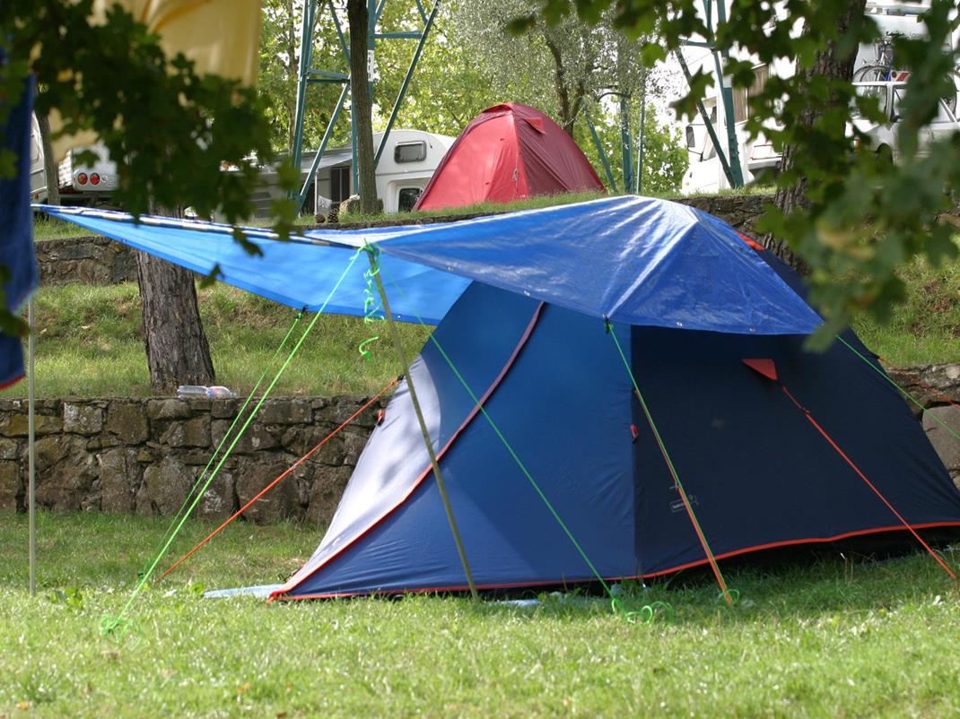Pitch - Pitch Car Or Motorbike And Tent - Camping Village Internazionale Firenze