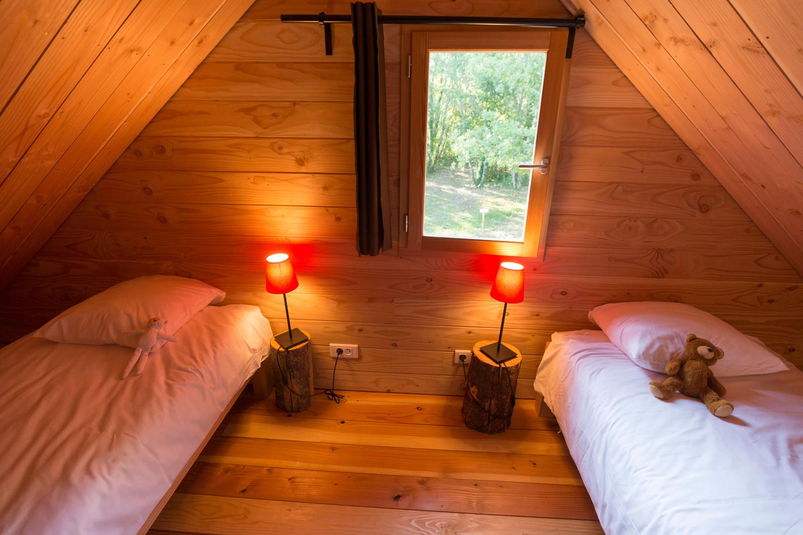 Accommodation - Forest Wood Cabin - Village Huttopia Lac de Rillé