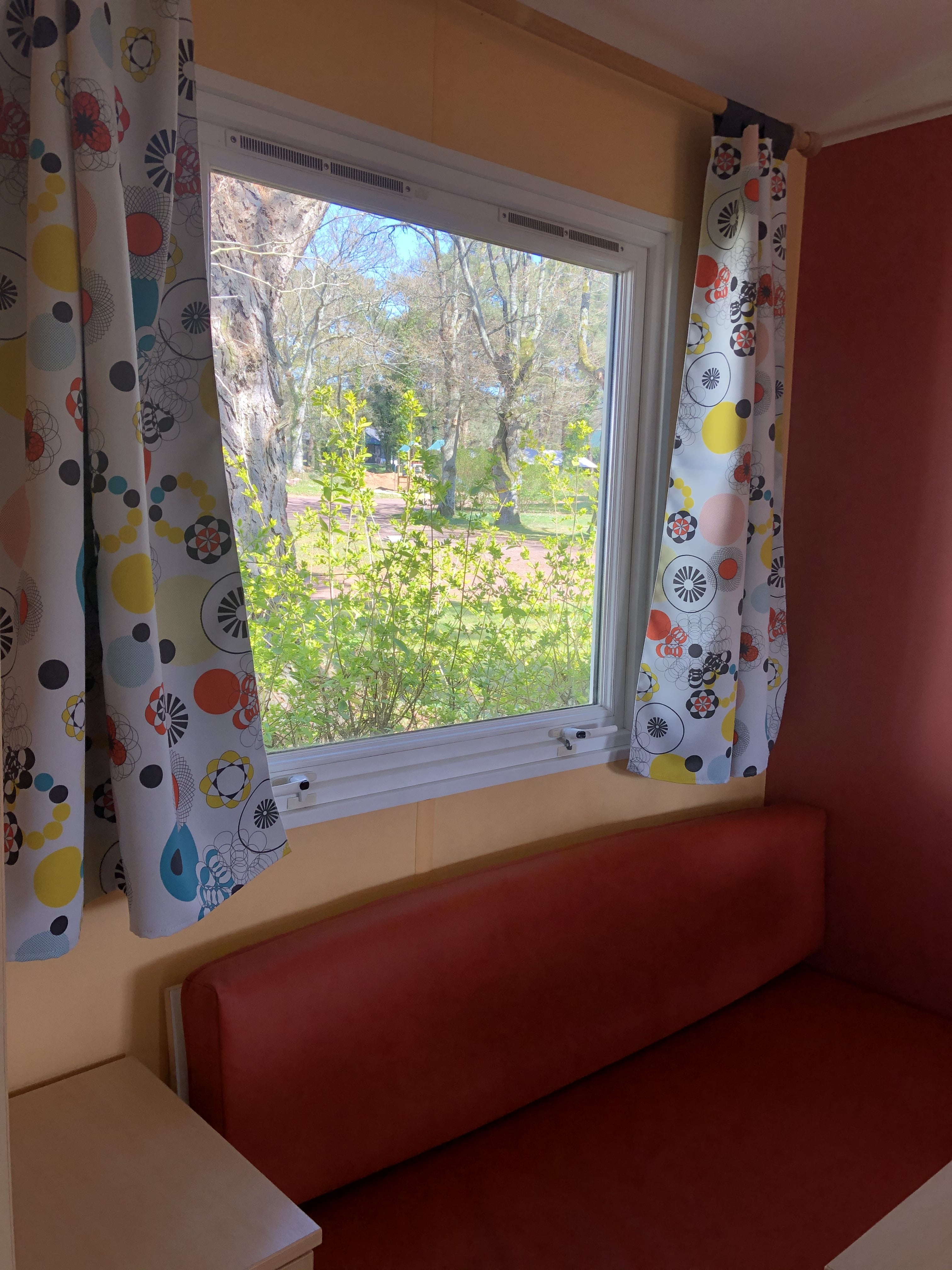 Accommodation - Venus 2 Bedrooms - Camping de l'Hermitage
