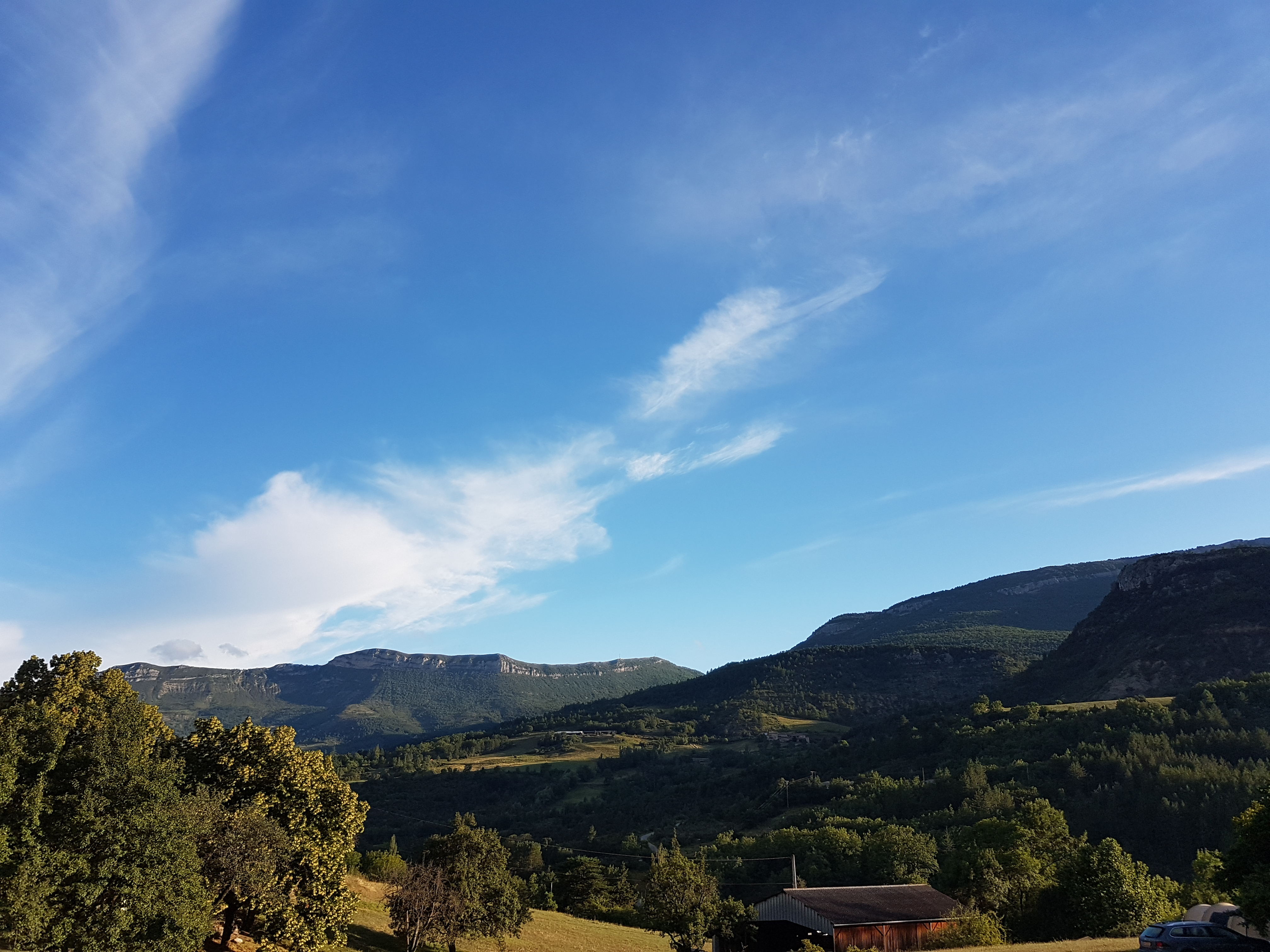 Location - New Grand Lodge Premium Avec Vue - Voyager Léger : Lits Faits-Serviettes Fournies - Camping La Ferme de Clareau