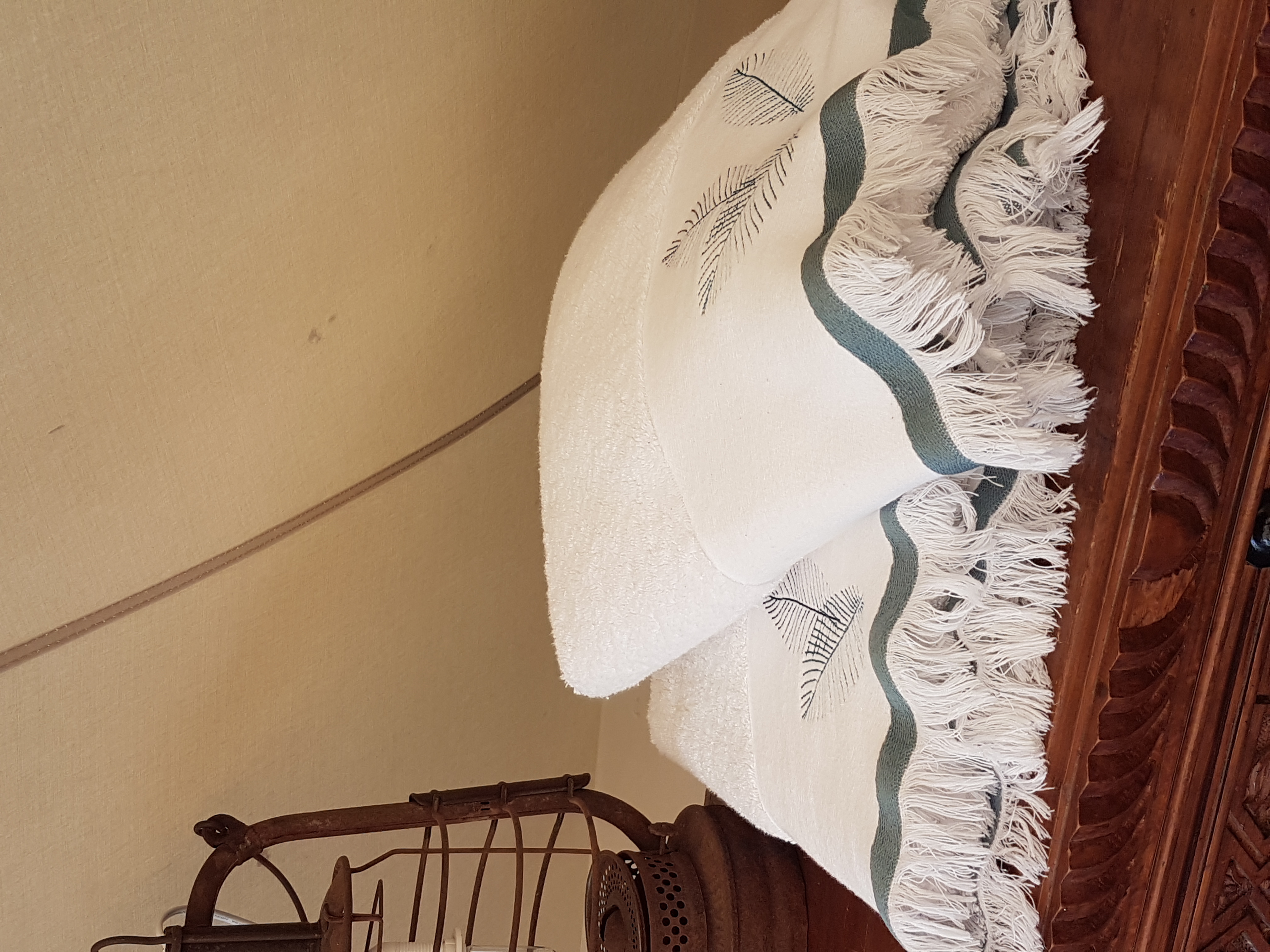 Location - Lodge Bell'&Toile - Voyagez Léger : Lit Fait Et Serviettes Fournies - Camping La Ferme de Clareau