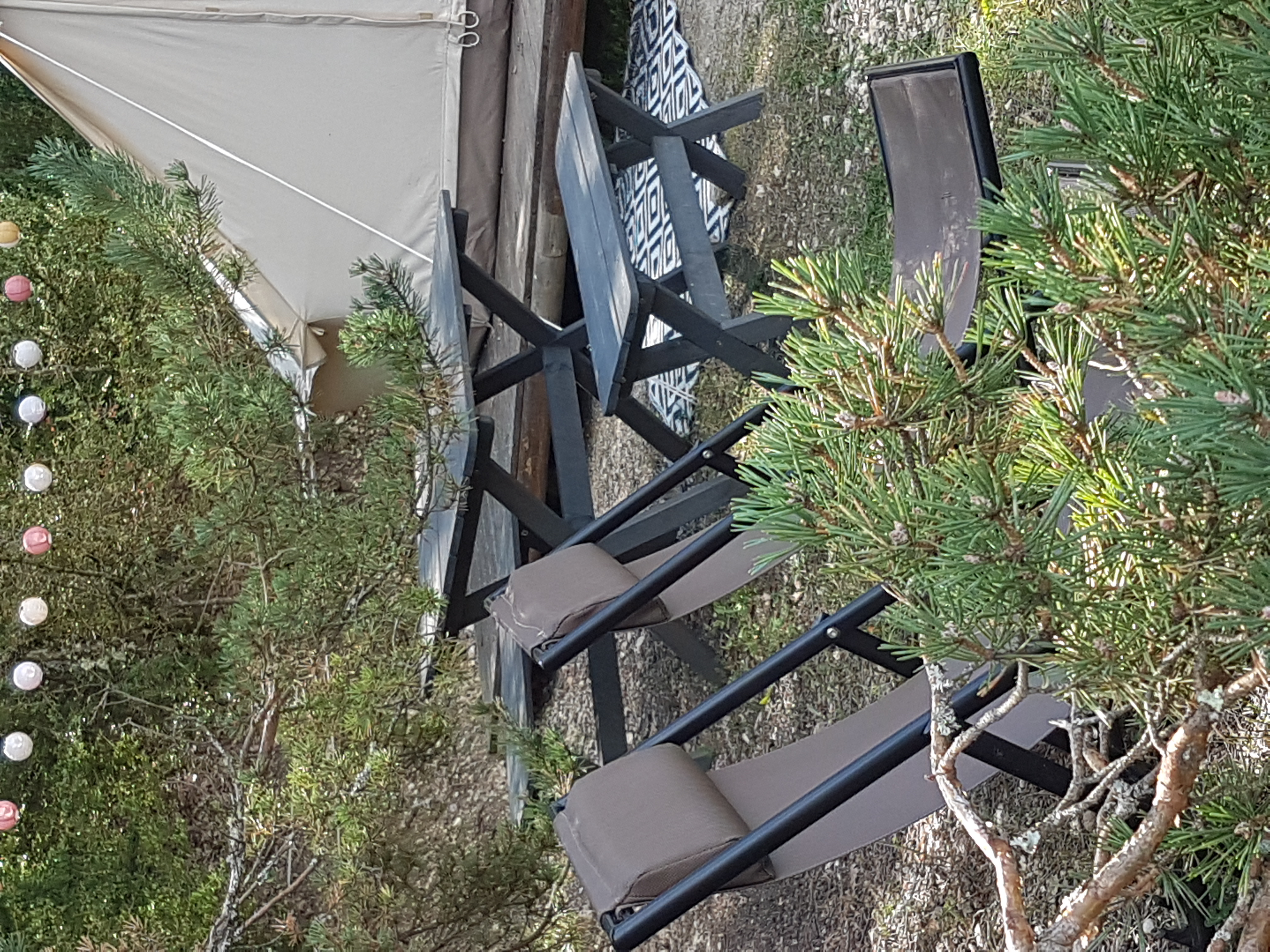 Location - Lodge Bell'&Toile - Voyagez Léger : Lit Fait Et Serviettes Fournies - Camping La Ferme de Clareau