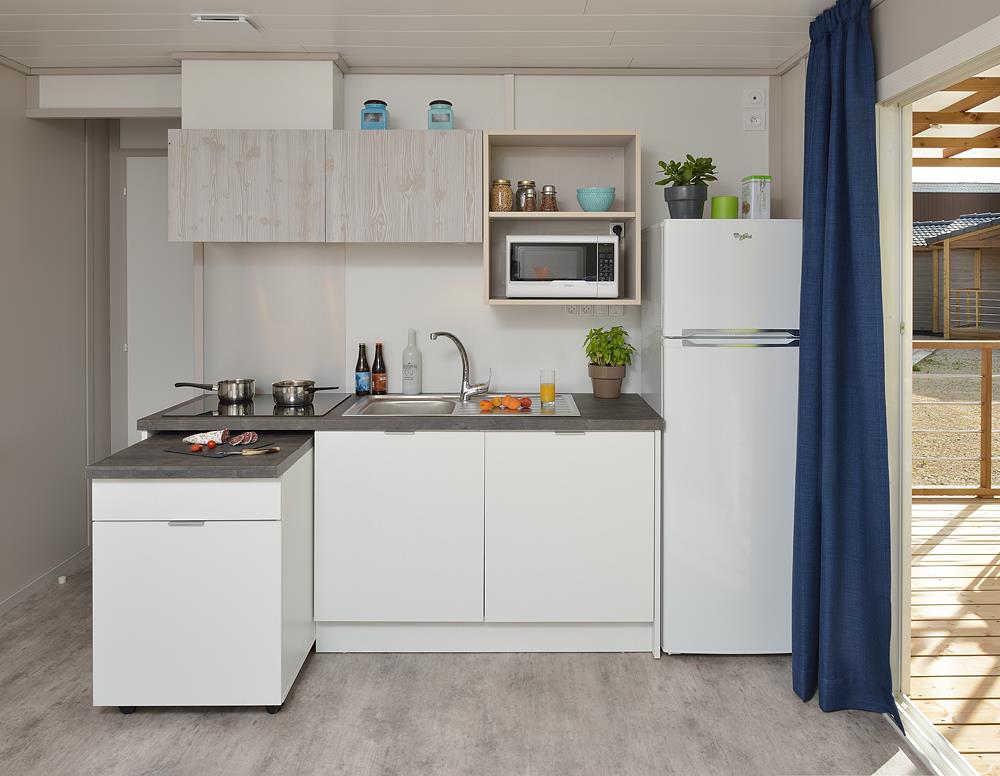 Accommodation - Chalet Casane 35M² (Tv + Dishwasher) Sheltered Terrace 30M² - Camping Le Panoramic