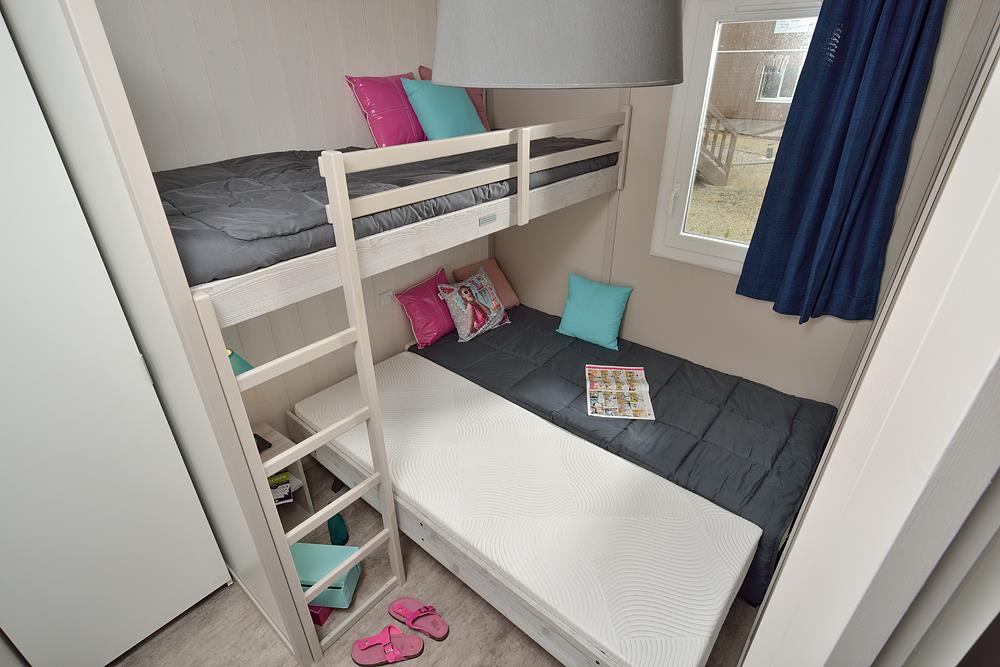 Accommodation - Chalet Casane 35M² (Tv + Dishwasher) Sheltered Terrace 30M² - Camping Le Panoramic