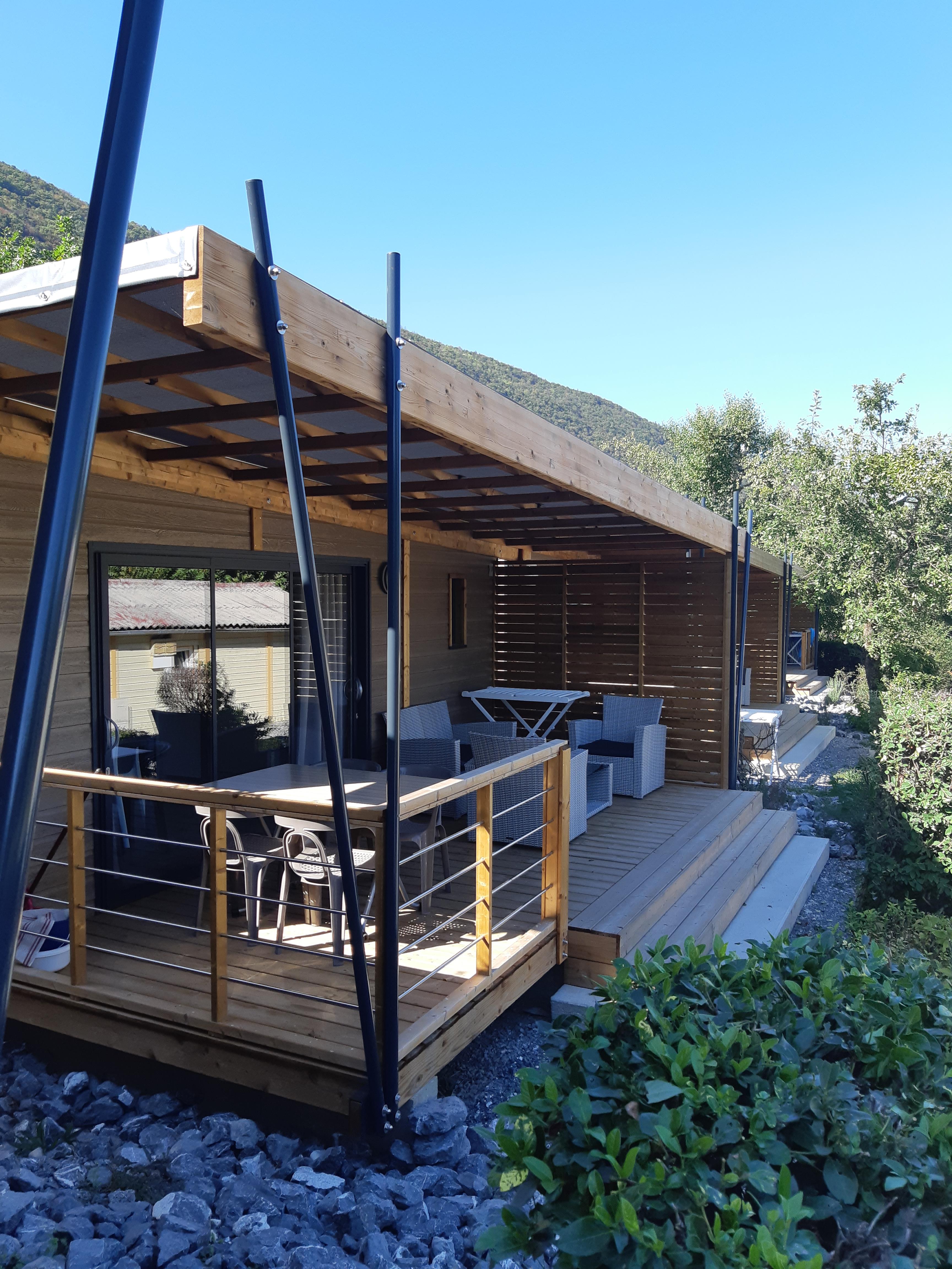 Accommodation - Chalet Casane 35M² (Tv + Dishwasher) Sheltered Terrace 15M² - Camping Le Panoramic