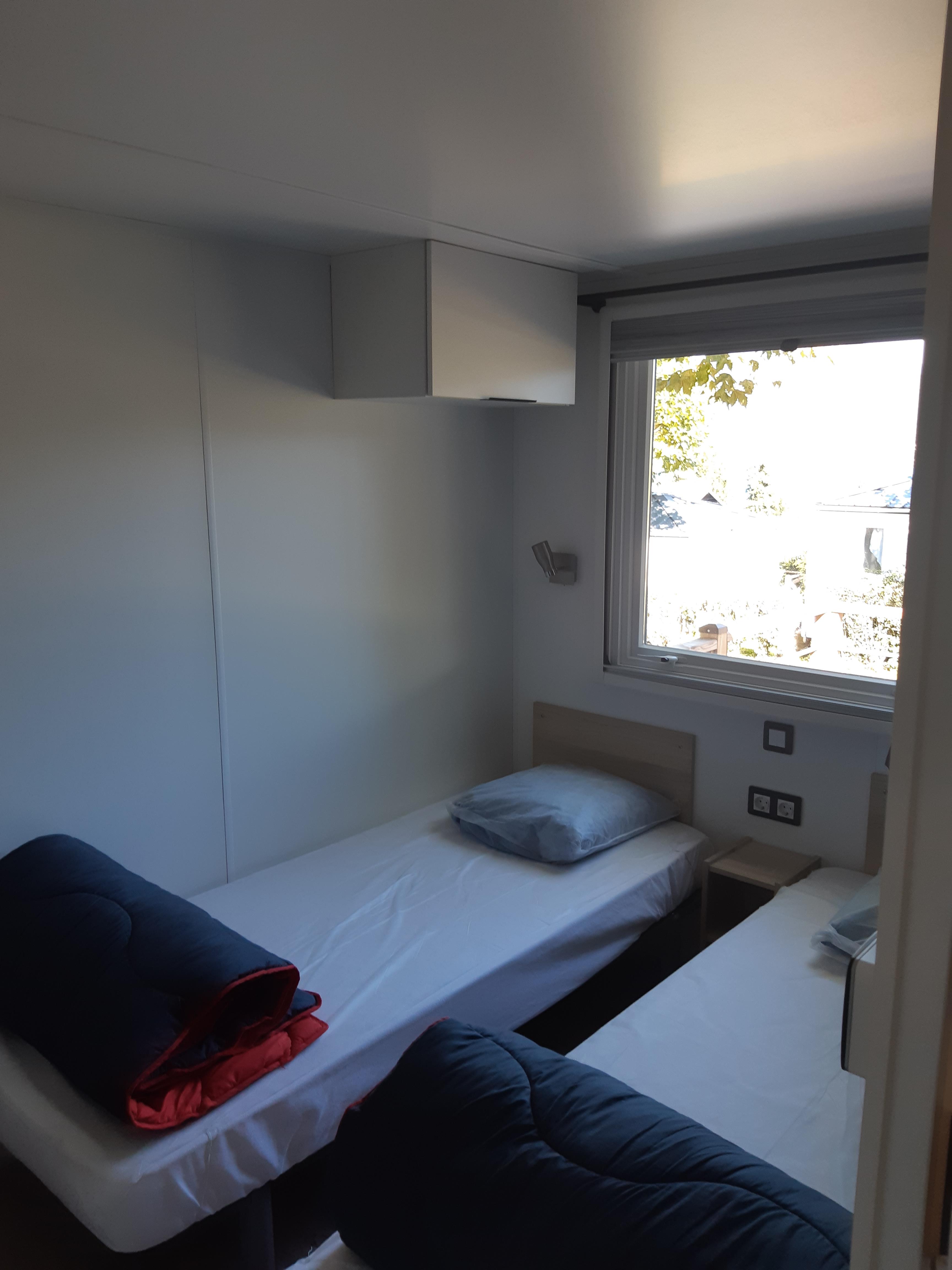Accommodation - Mobil Home Tournette 27M² - Half-Covered Terrace Tv - Camping Le Panoramic