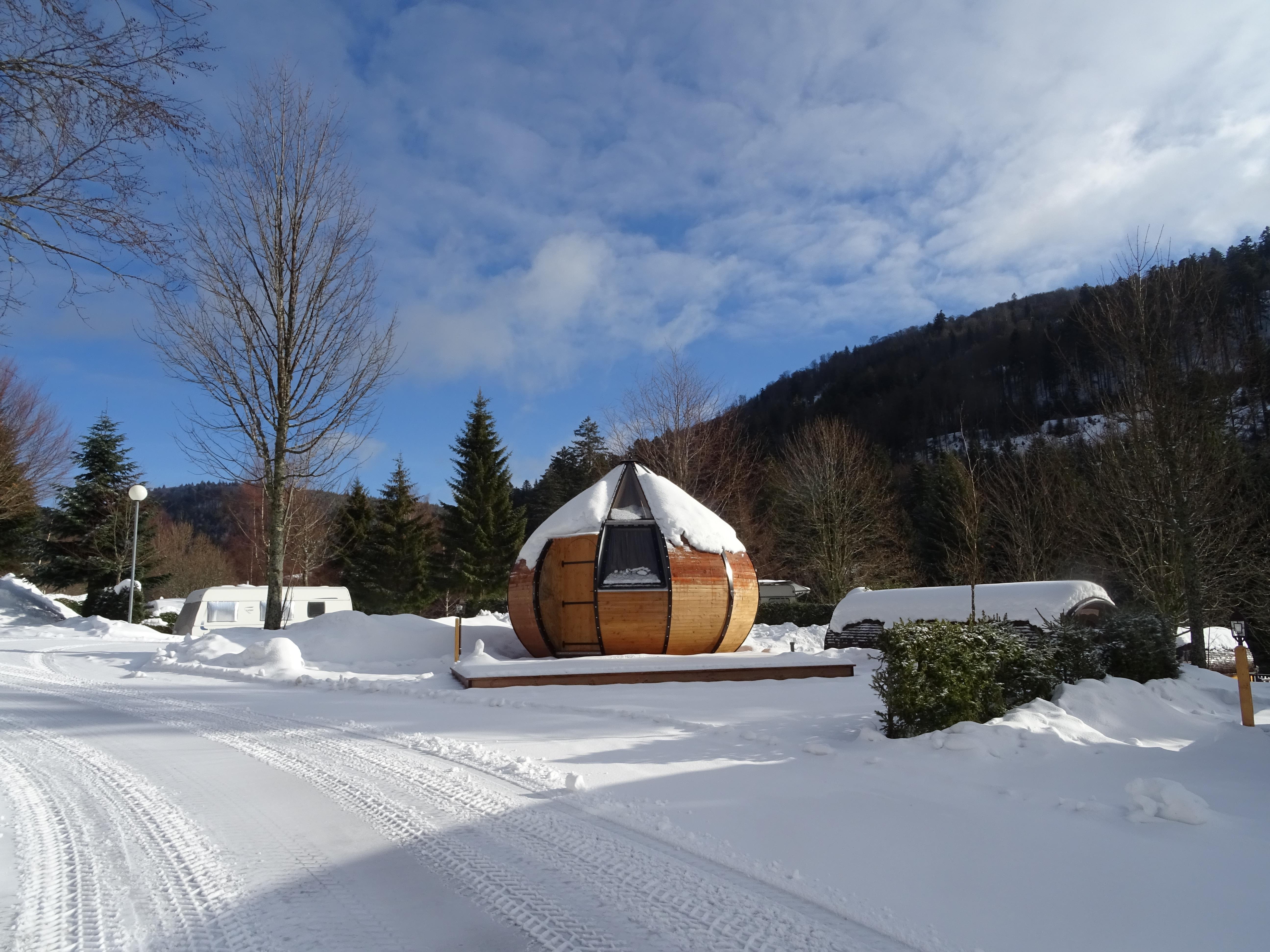 Location - Goutte D'ô : Votre Nid Douillet - 25M² - Camping de Belle Hutte