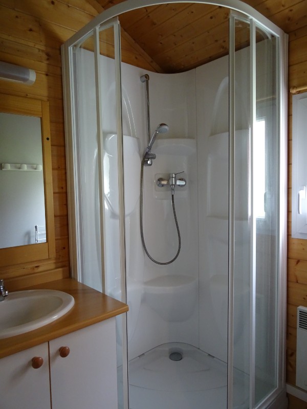 Location - Chalet 35M² 2 Chambres - Camping de Belle Hutte