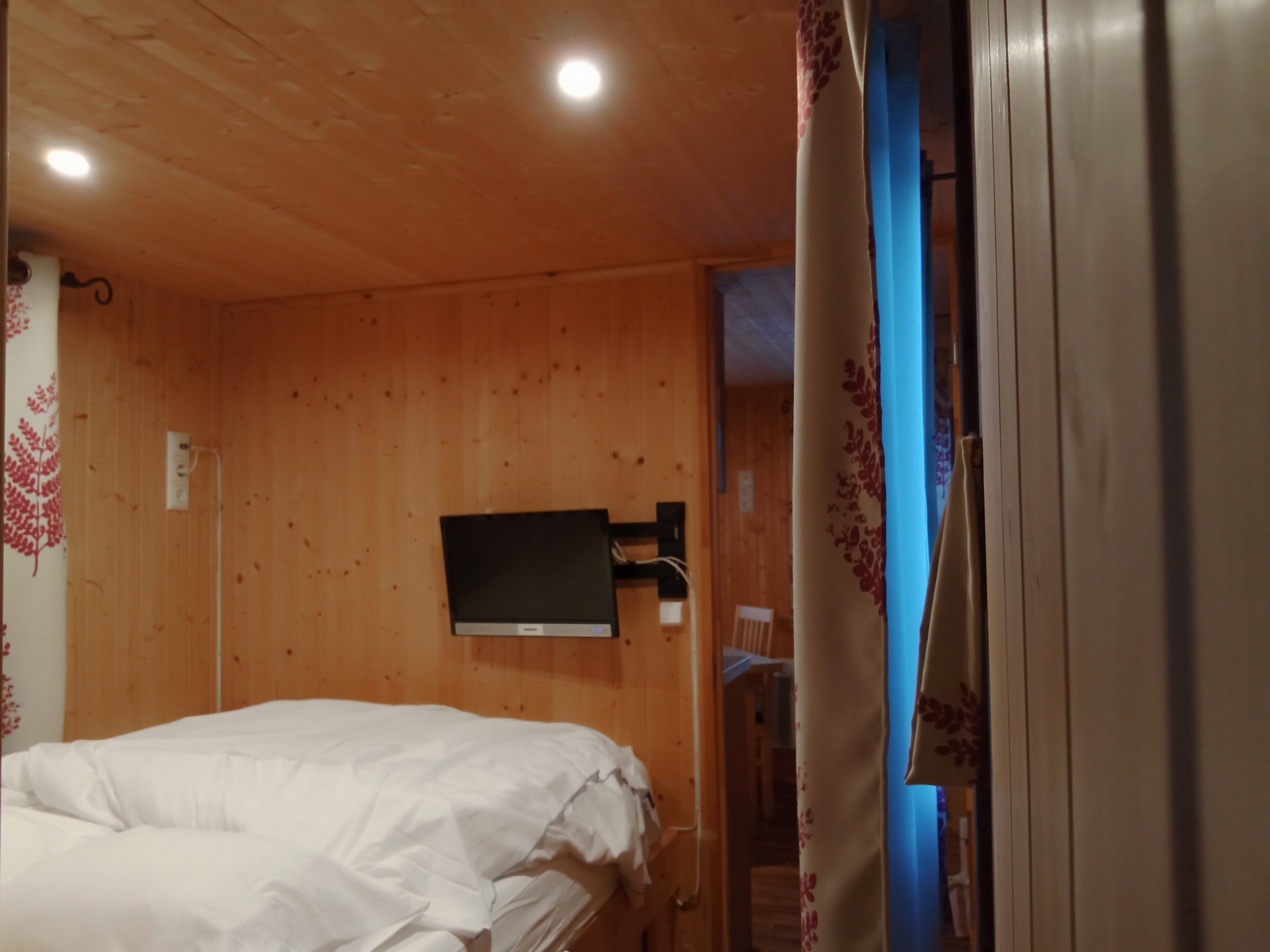 Location - Cuveau Insolite 14 M² - Camping de Belle Hutte