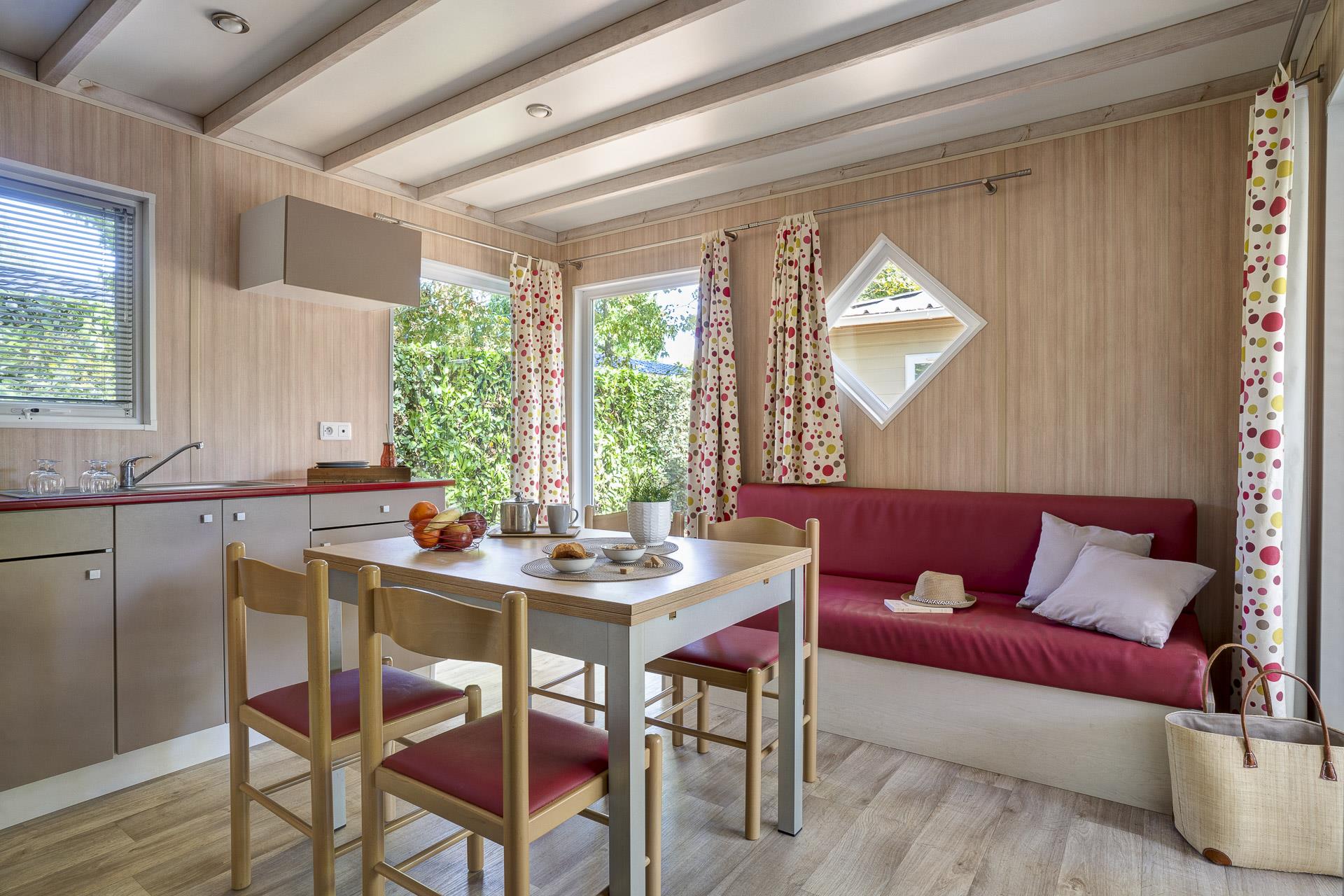 Chalet 3 Bedrooms *** Chalet 3 Bedrooms ***