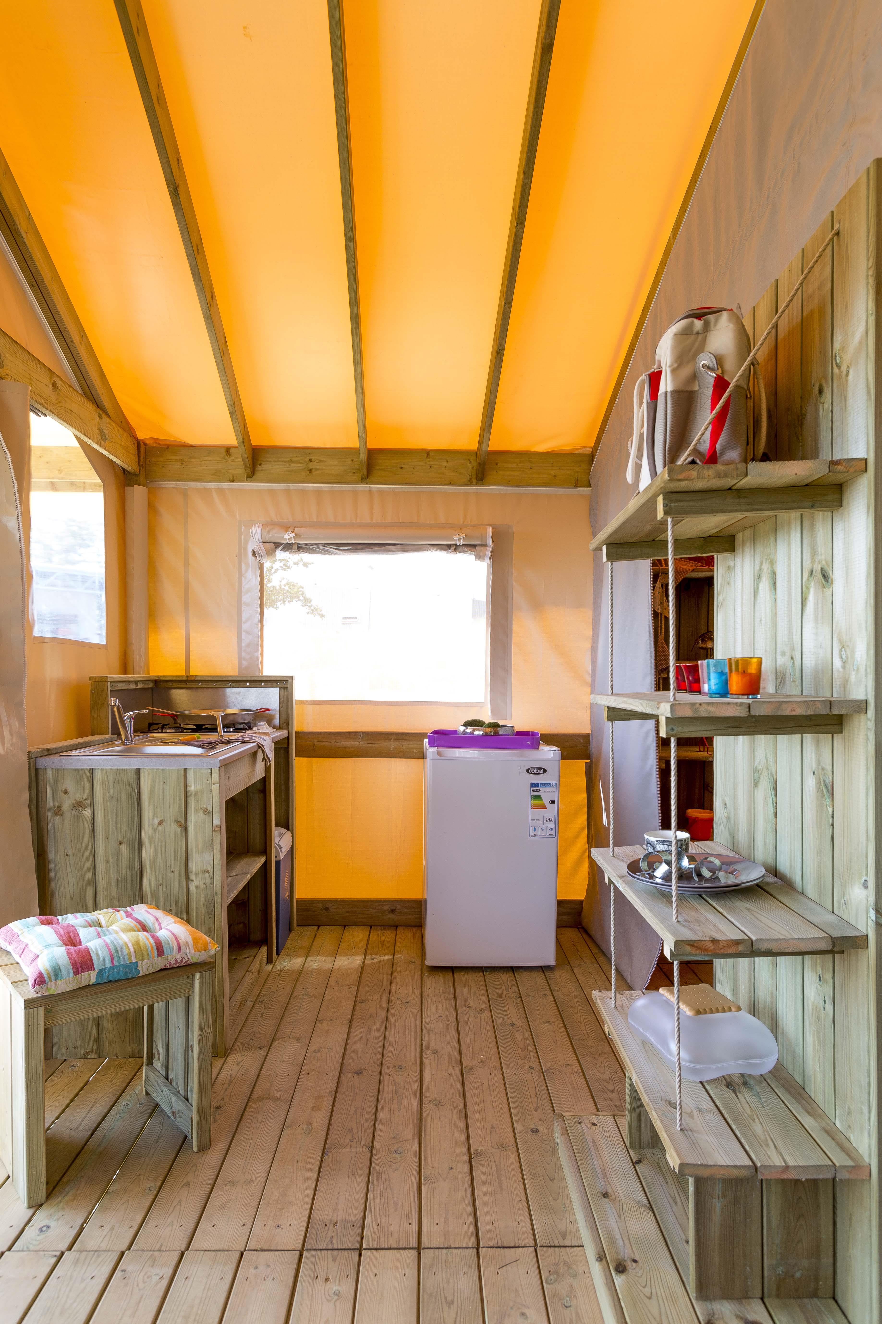 Location - Lodge Toilé Avec Terrasse Couverte - Utilisation Des Sanitaires Du Camping - (4 Adultes Maxi) - Camping les PEUPLIERS