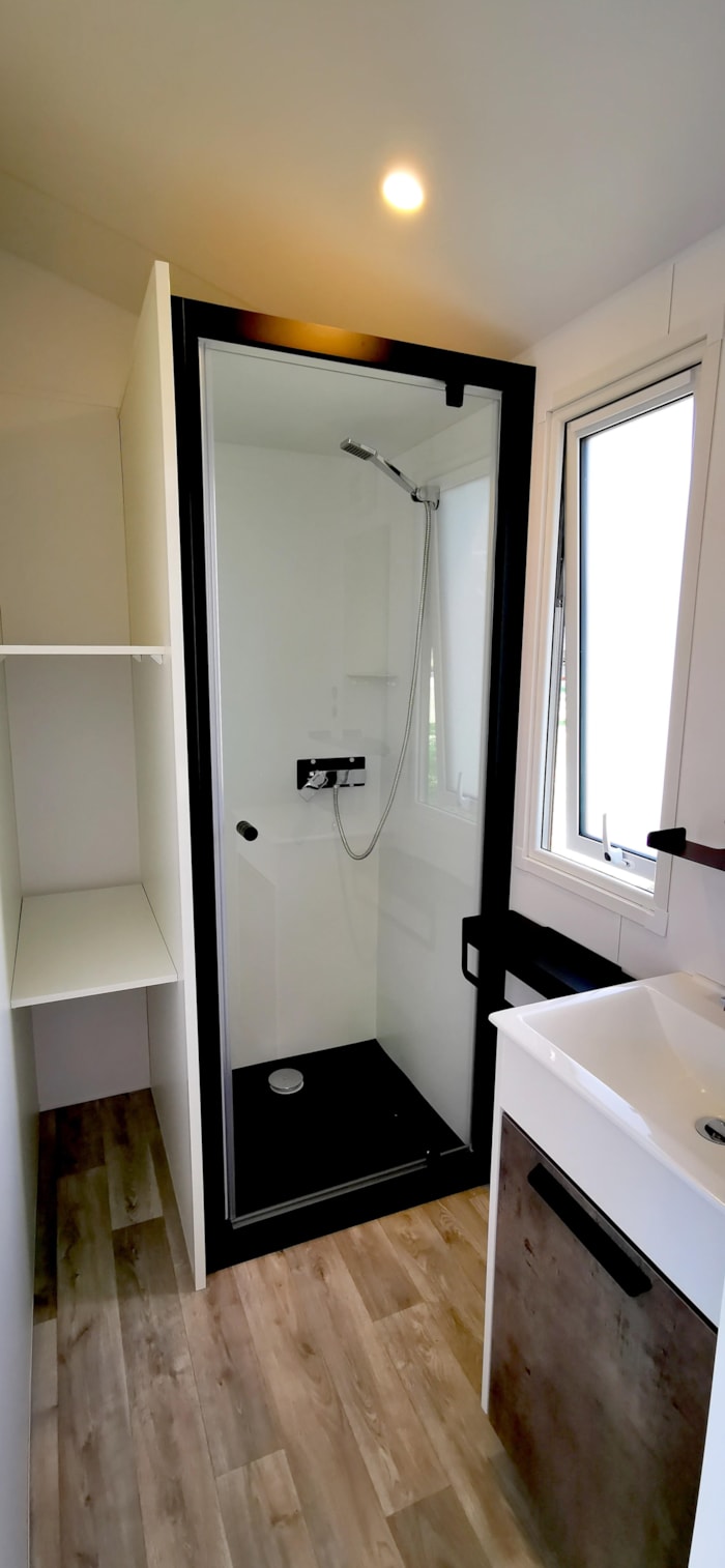 Cottage Malaga 2020-35M² (Terraza Cubierta + Aire Acondicionado)