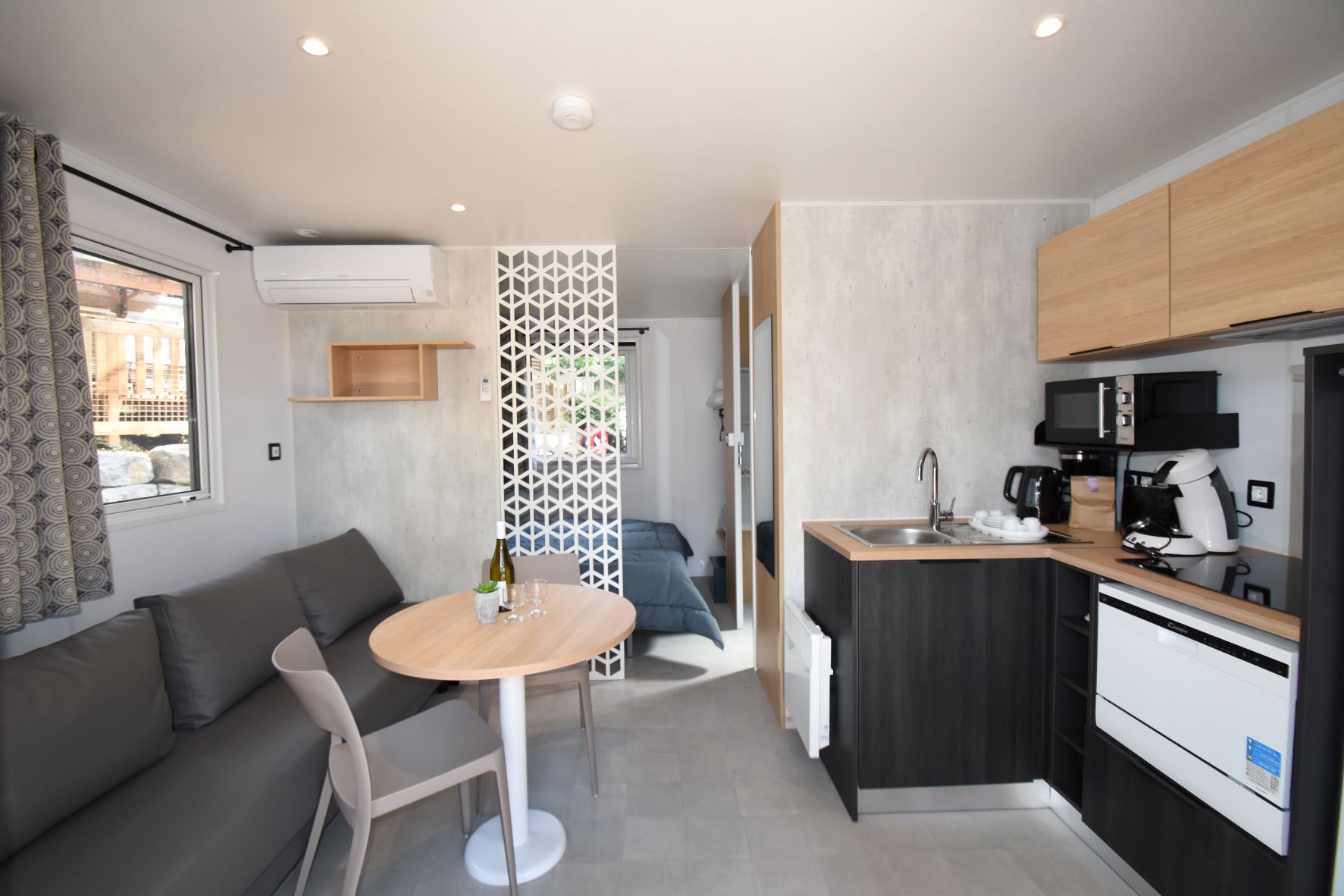 Accommodation - Mobile-Home Belvédère 3 Bedrooms - 3 Bathrooms Super Privilège With Stunning Seaview - Camping Plage du Dramont