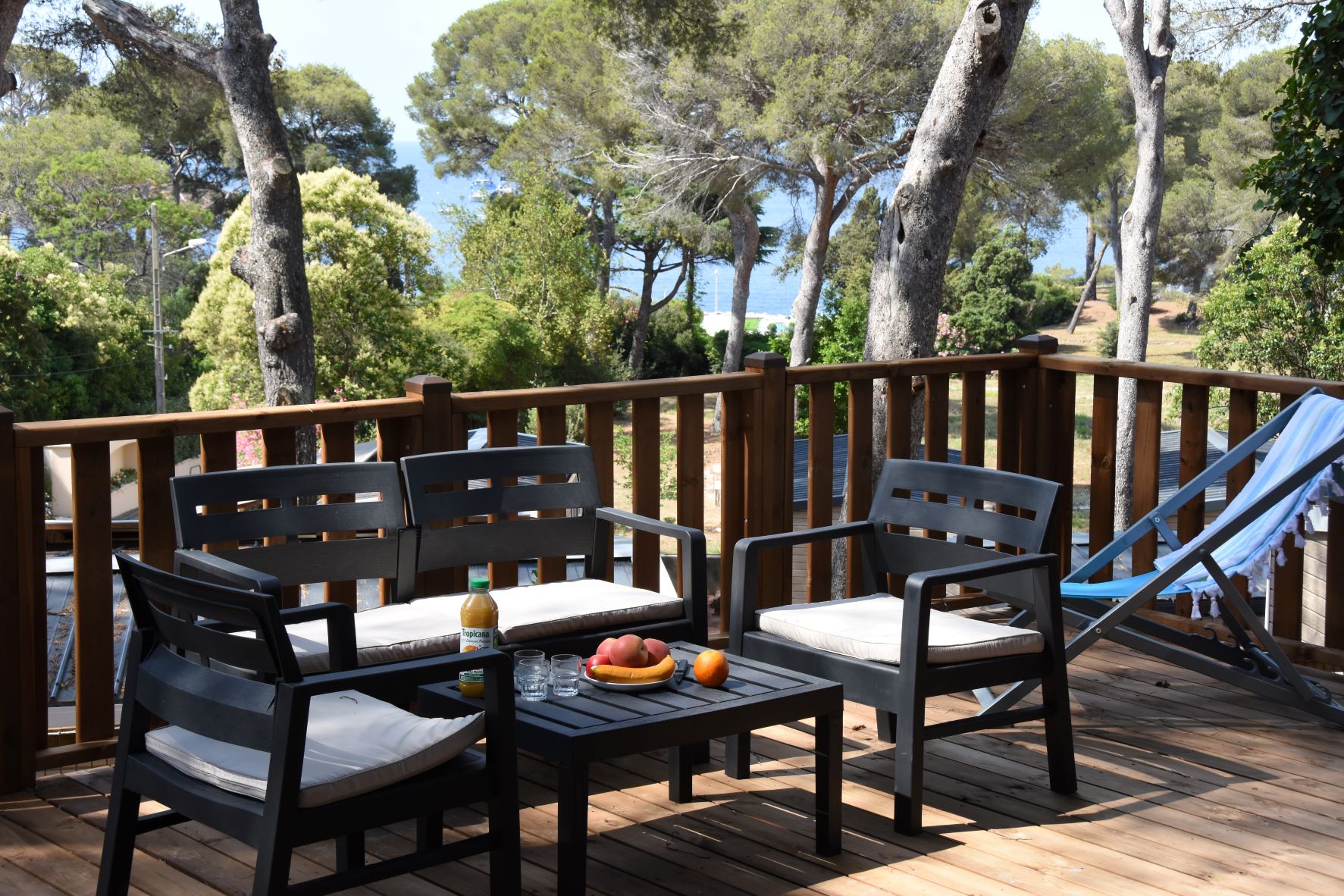 Accommodation - Mobile-Home Belvédère 3 Bedrooms - 3 Bathrooms Super Privilège With Stunning Seaview - Camping Plage du Dramont