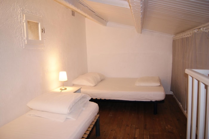 Studio Cigalou 32 M² ( Mezzanine 10 M²)