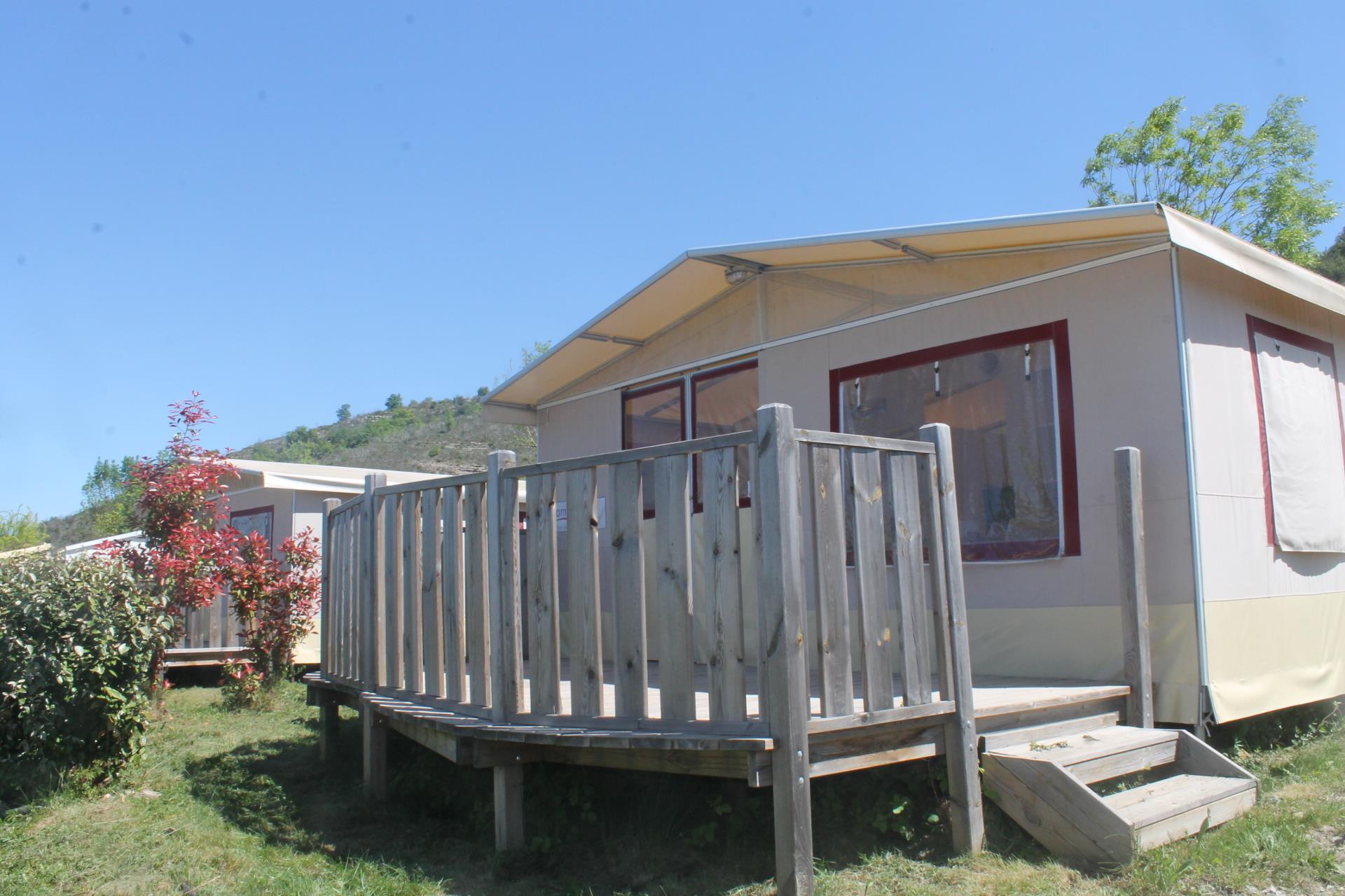 Lodgetent Confort+ 27.5M² Mit Sanitäranlagen Lodgetent Confort+ 27.5M² Mit Sanitäranlagen