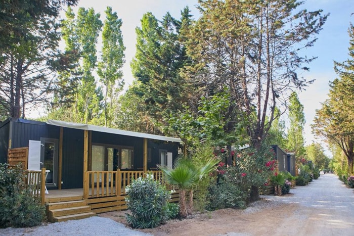 Mobil Home Kosy 2/4, Terrasse En Bois , Tv, Climatisation, 2 Salles De Bains, 1 Voiture (2 Chambres)
