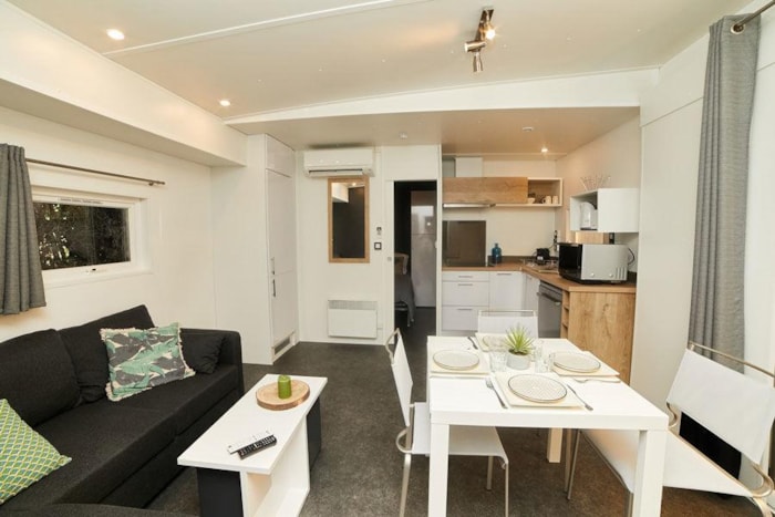 Mobil Home Kosy 2/4, Terrasse En Bois , Tv, Climatisation, 2 Salles De Bains, 1 Voiture (2 Chambres)