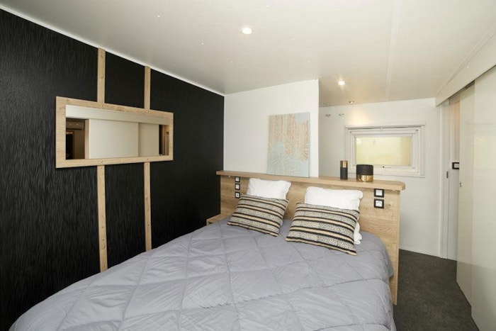 Mobil Home Kosy 2/4, Terrasse En Bois , Tv, Climatisation, 2 Salles De Bains, 1 Voiture (2 Chambres)