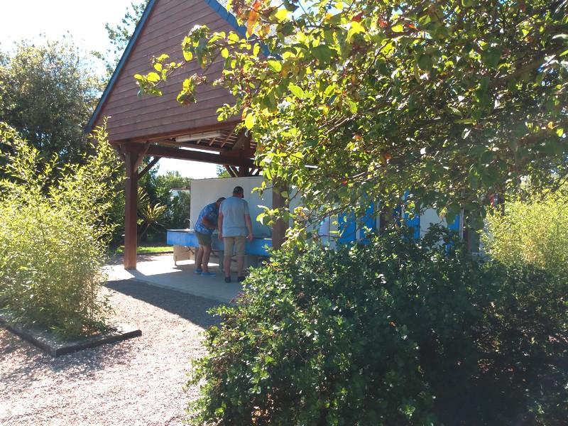 Emplacement - Emplacement + 2 Personnes + 1 Véhicule - Camping La Gallouette