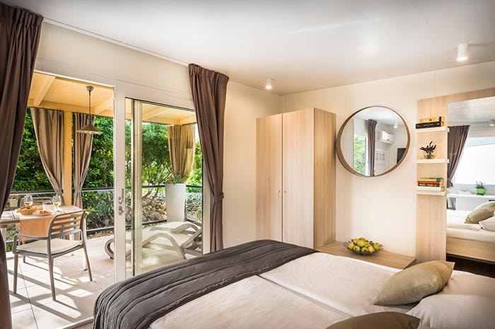 Bella Vista Premium Romantic