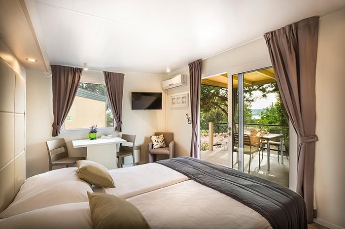 Bella Vista Premium Romantic