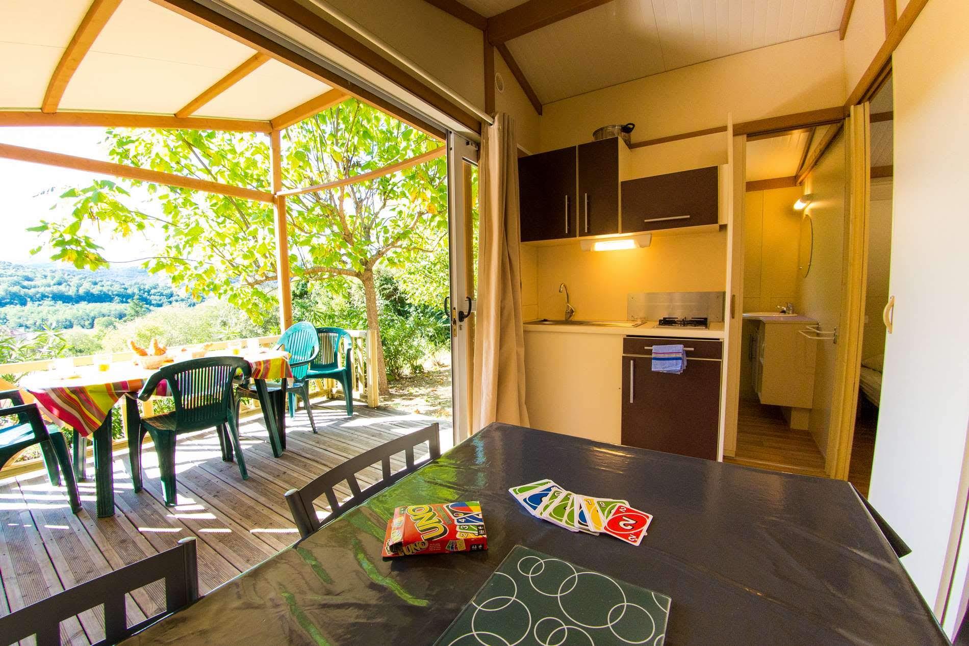 Mietunterkunft - Hütte Trianon - CAMPING LE VIEUX VALLON