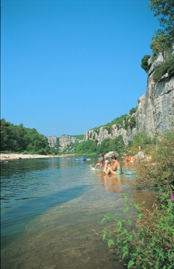 Bathing Camping La Source - Berrias-Et-Casteljau Bathing Camping La Source - Berrias-Et-Casteljau