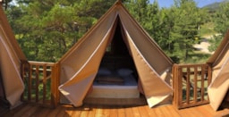 Location - Hébergement En Hauteur "Le Nid D'aigle" 44M² - 3 Chambres - Terrasse - Lv - Plancha - Accès Privé - Flower Camping Les Hauts de Rosans