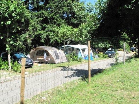 Piazzola + Tenda O Roulotte