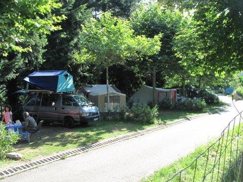 Piazzola + Tenda O Roulotte