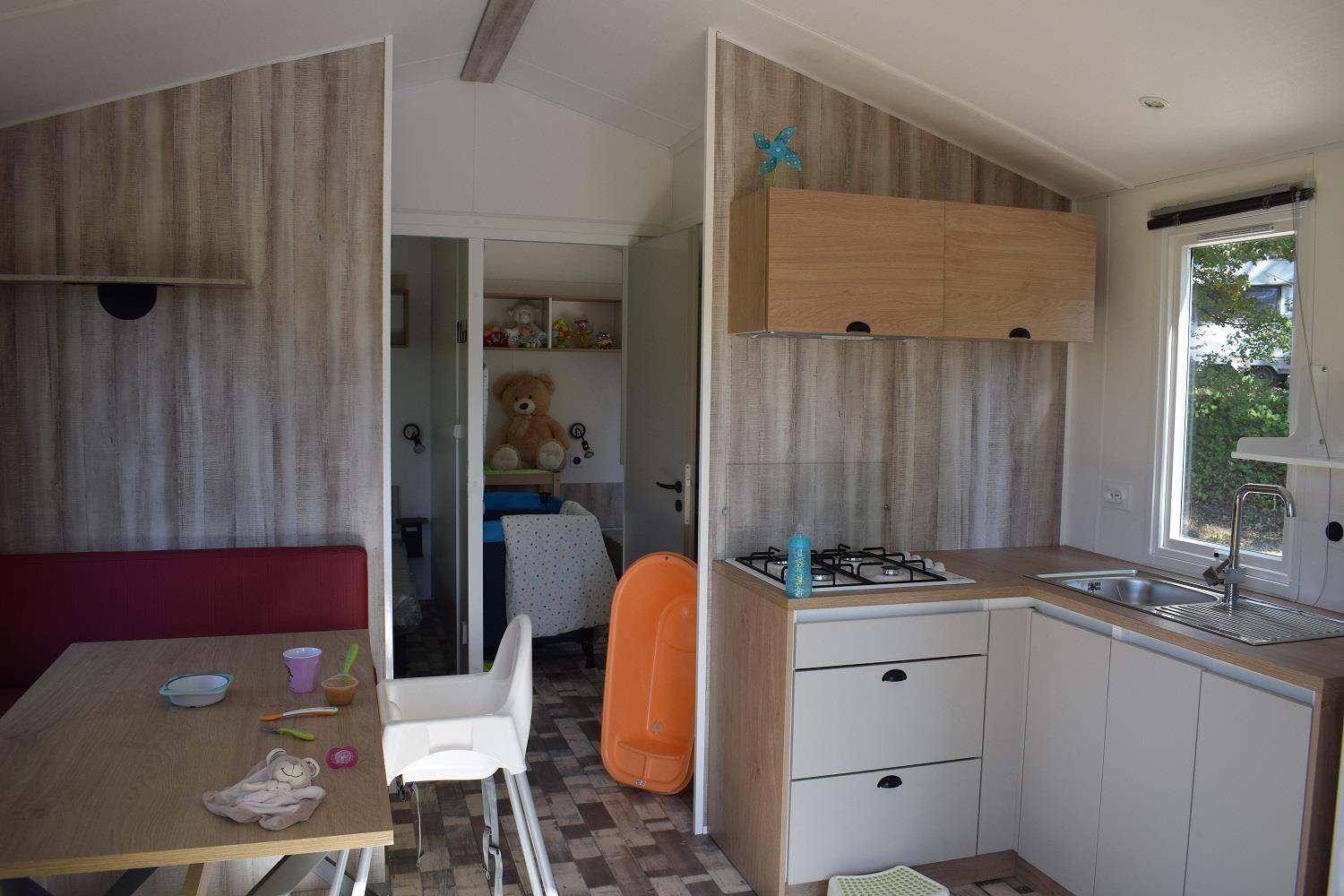Mobilheim 2 Zimmers 24M² Babyspezial, Klimaanlage, Bedeckter Terrasse Mobilheim 2 Zimmers 24M² Babyspezial, Klimaanlage, Bedeckter Terrasse
