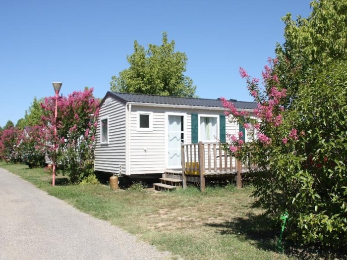 Mobilhome 24 M² (2 Chambres) + Terrasse Mobilhome 24 M² (2 Chambres) + Terrasse
