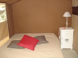 Location - Tente Cotton Lodge Nature 20 M² Avec Terrasse Bois - Sans Sanitaires - Sites et Paysages Au Clos de la Chaume
