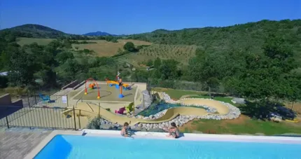 Camping Chadeyron - Camping2Be