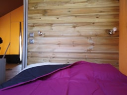 Location - Bungalow Cozy : 2 Chambres, Salle De Bain, Wc, Cuisine, Plancha - Camping Les Rives du Lac