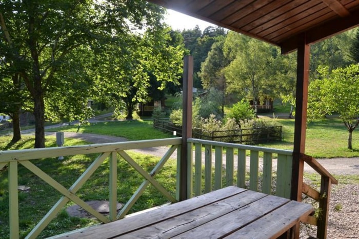 Chalet Champignon : 3 Chambres, Tv,