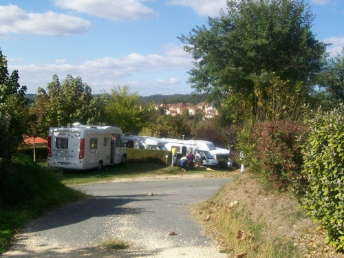 Parcela - Parcela En Camping - CAMPING LA BASTIDE