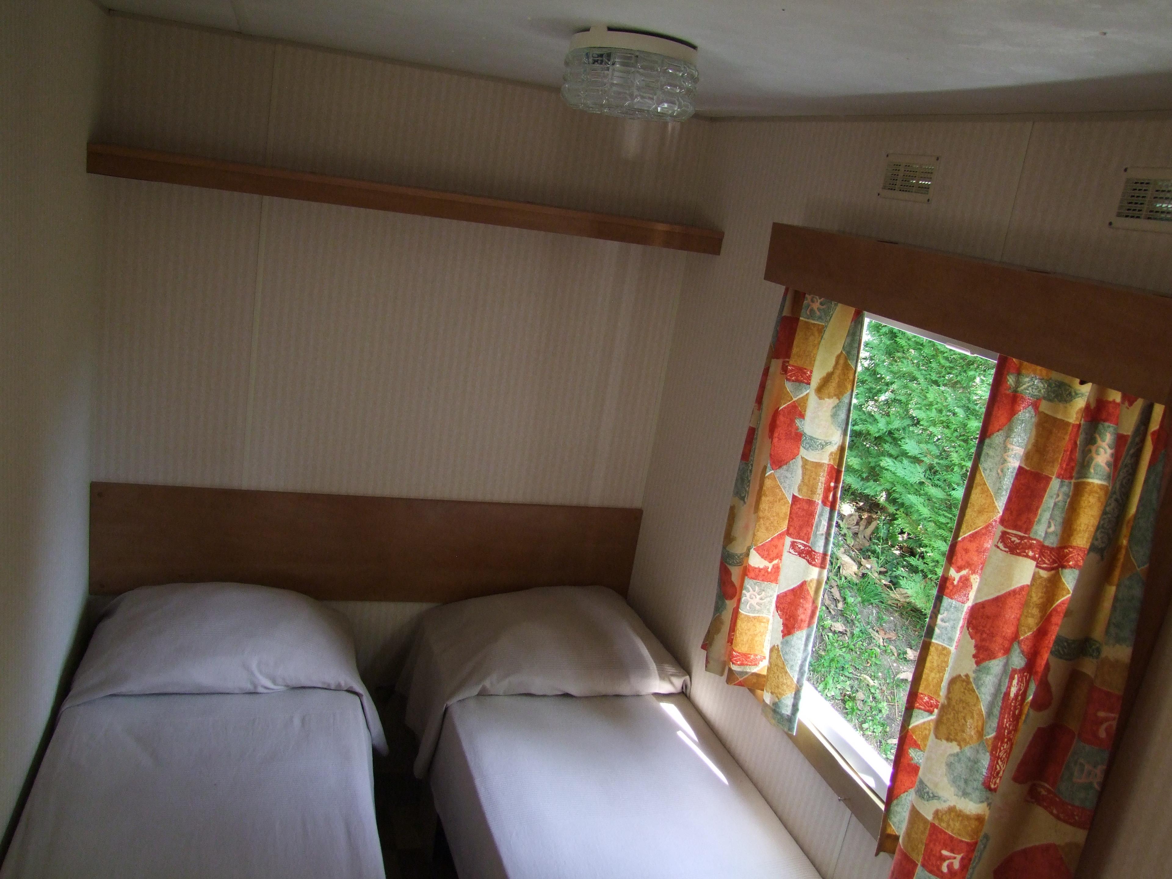 Mietunterkunft - Mobilhome 2 Schlafzimmern - Ohne Sanitärausstattung Bambi 15 M² - CAMPING LA BASTIDE