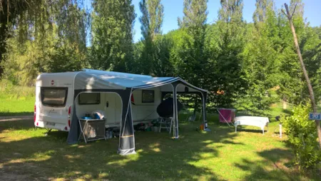 Kampeerplaats(en) - Emplacement Vélo Ou Randonneur - Camping de la Grande Prade Kampeerplaats(en) - Emplacement Vélo Ou Randonneur - Camping de la Grande Prade