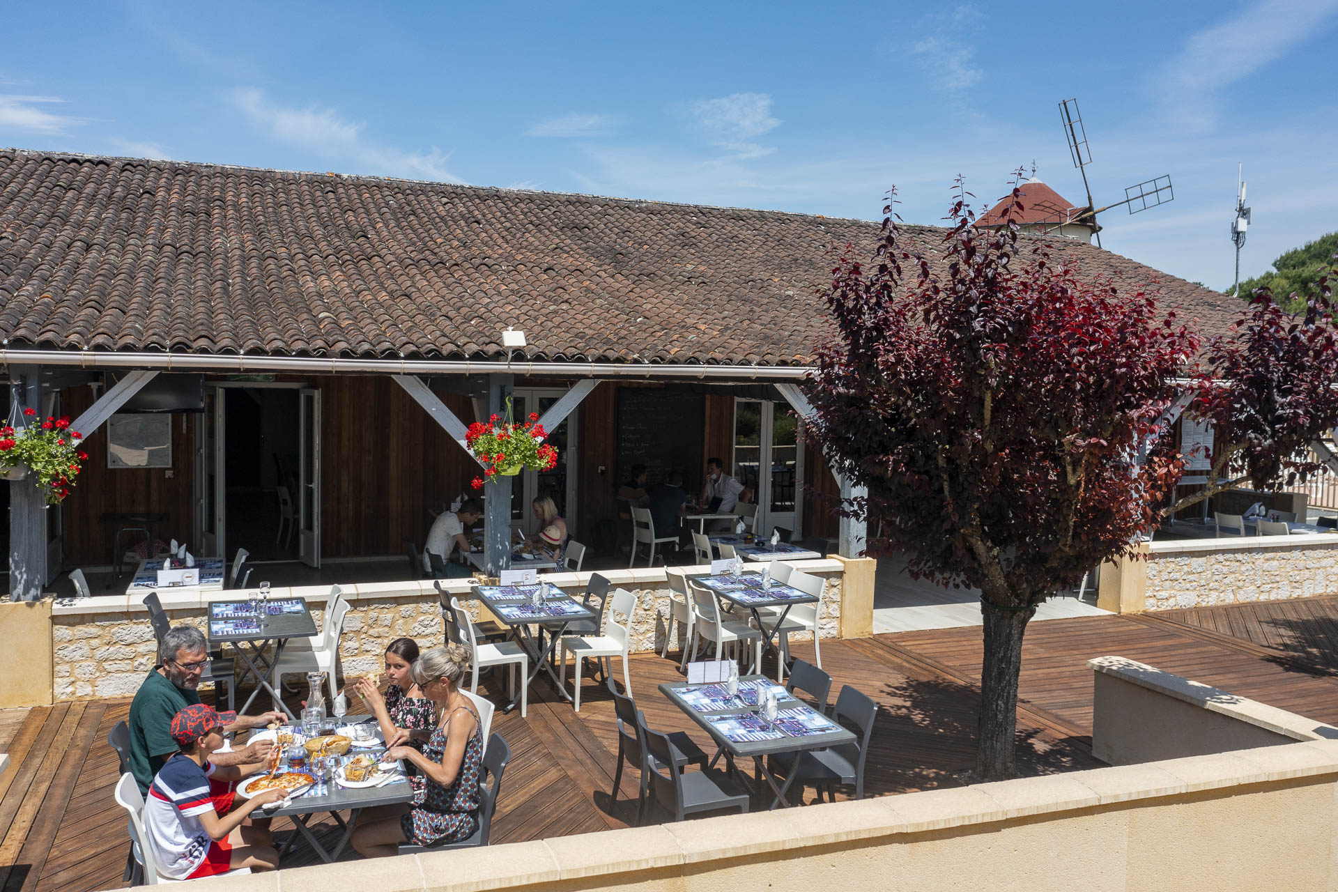 Services Camping Le Carbonnier - Saint Martial De Nabirat Services Camping Le Carbonnier - Saint Martial De Nabirat
