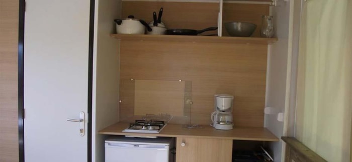 Mobilhome Sans Sanitaire, 2 Chambres (1 Avec Lits Superposés), Terrasse Couverte