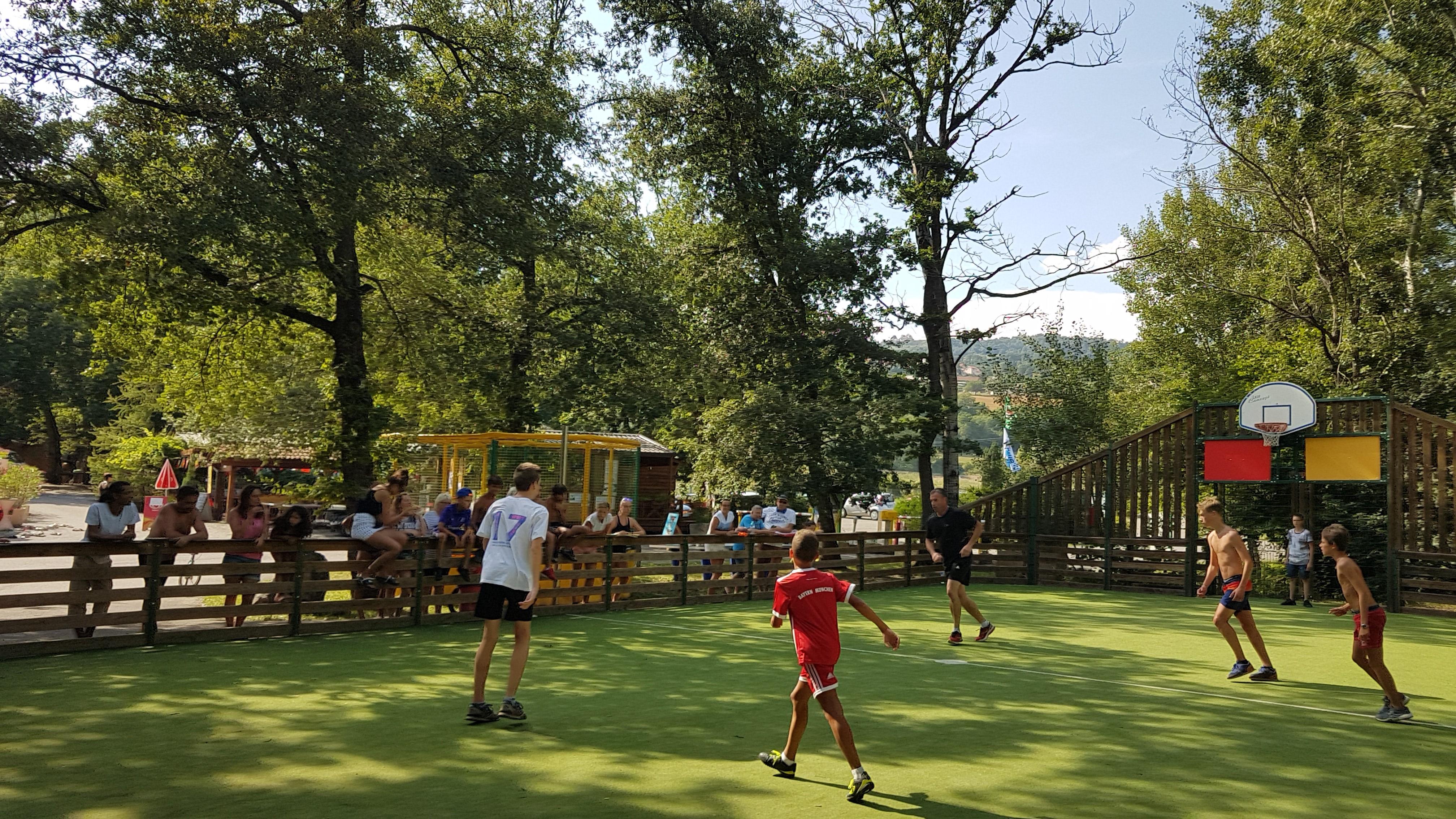 Wheelchair friendly Camping Les Bonnets - Neffes Wheelchair friendly Camping Les Bonnets - Neffes