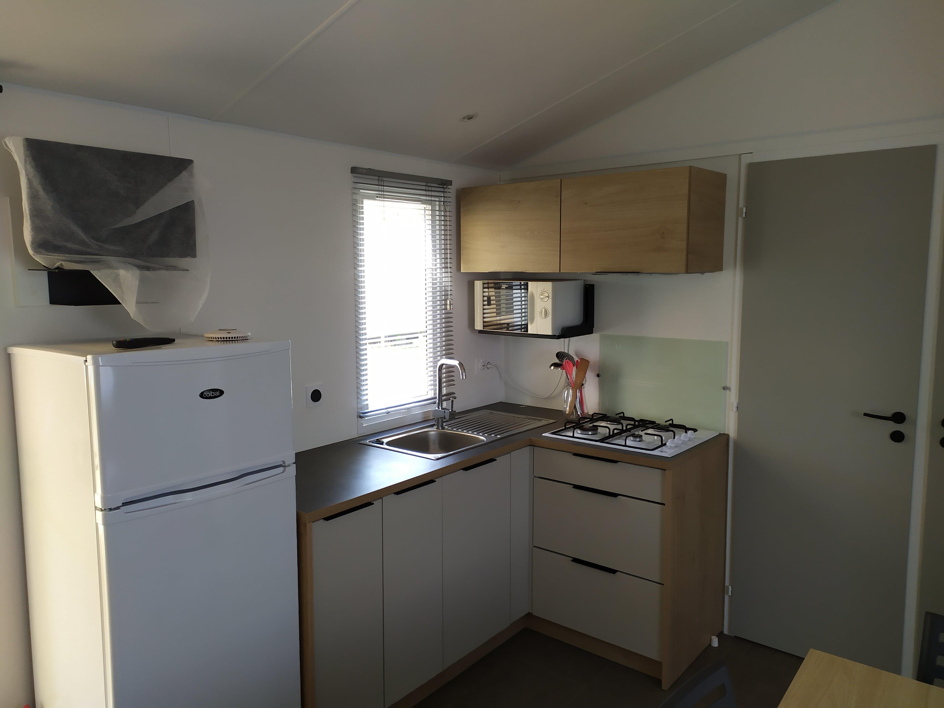 Mobil Home Grand Confort 31 M² / 3 Chambres - Terrasse Semi-Couverte Mobil Home Grand Confort 31 M² / 3 Chambres - Terrasse Semi-Couverte