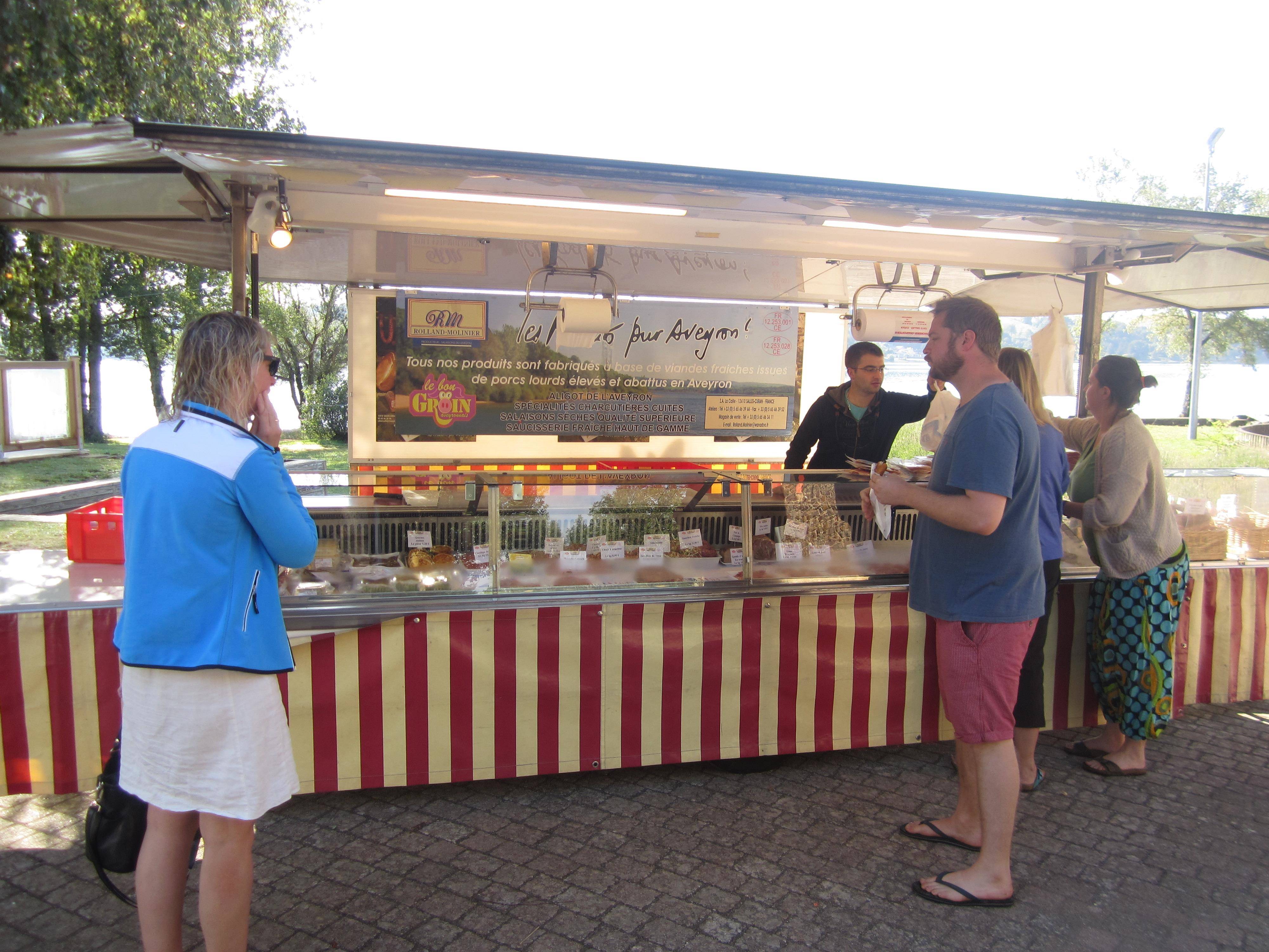 Services & amenities Le Caussanel - Canet De Salars Services & amenities Le Caussanel - Canet De Salars