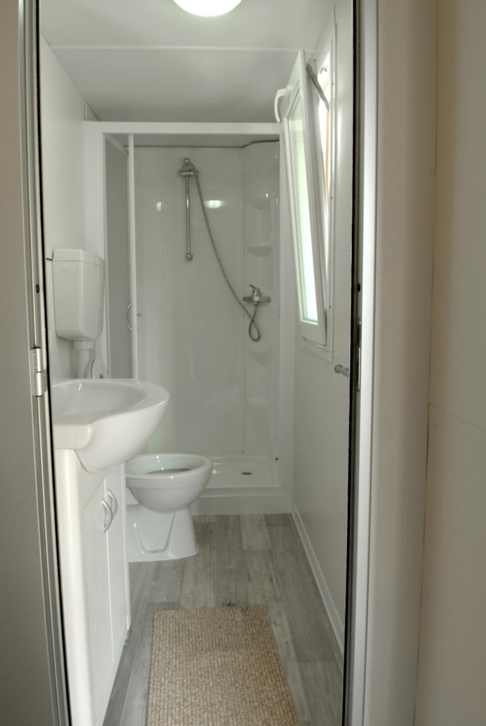 Maxicaravan Capraia (7.3M X 3M) Con Aria Condizionata