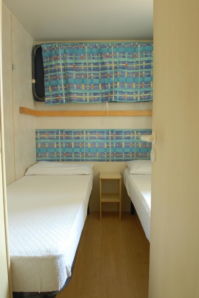 Maxicaravan Rocca (8M X 3M) Con Aria Condizionata