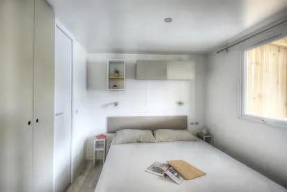 Casa Mobile Camere + Jacuzzi Casa Mobile Camere + Jacuzzi