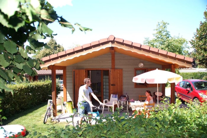 Chalet 21 M² 1 Chambre + Terrasse Couverte Chalet 21 M² 1 Chambre + Terrasse Couverte